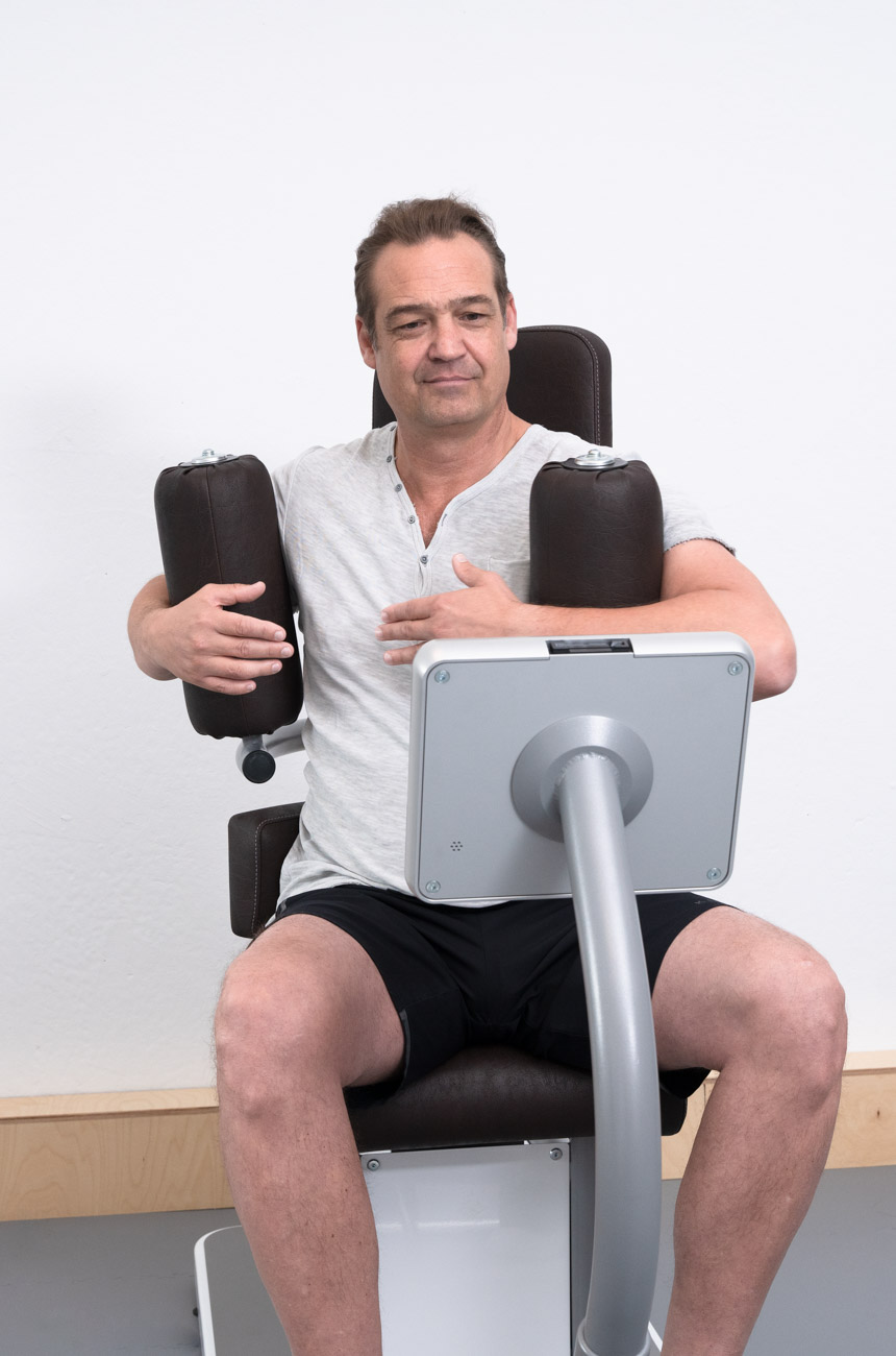 Krankengymnastik am Gerät